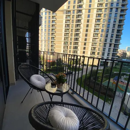 Waterfront Retreat With Garage And Balcony * 贝尔格莱德